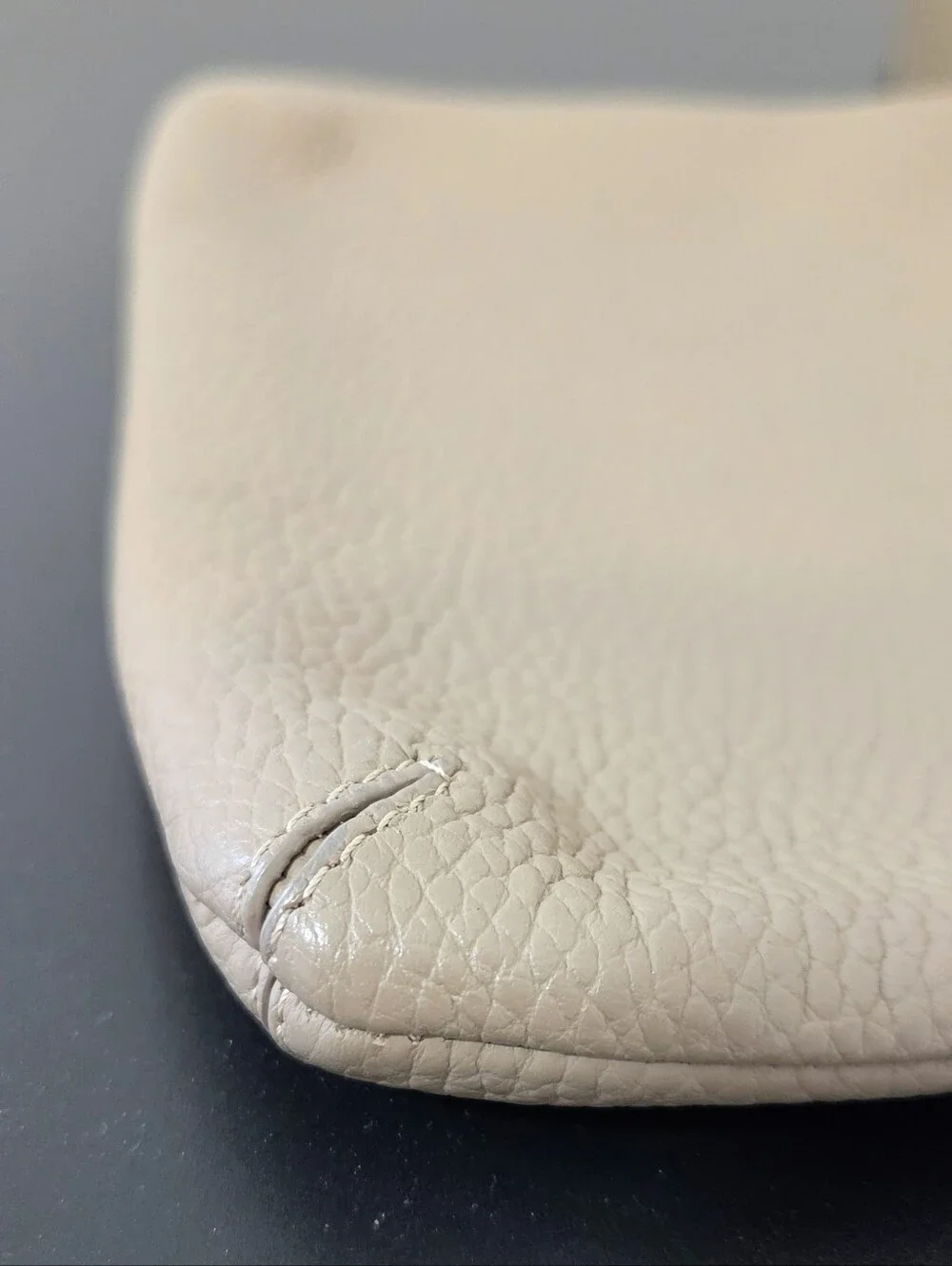 Cuyana Pebbled Leather Curved Crossbody Bag In Stone Beige - Picture 8 of 15
